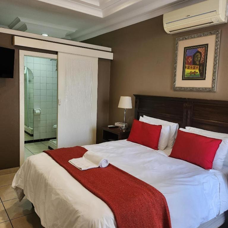 Casa Grande Guest Lodge Brits Extérieur photo